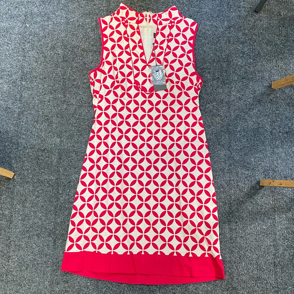 Jessica Howard Sleeveless Shift Dress